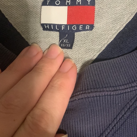 Vintage tommy hill figer sweatshirt - Picture 3 of 3